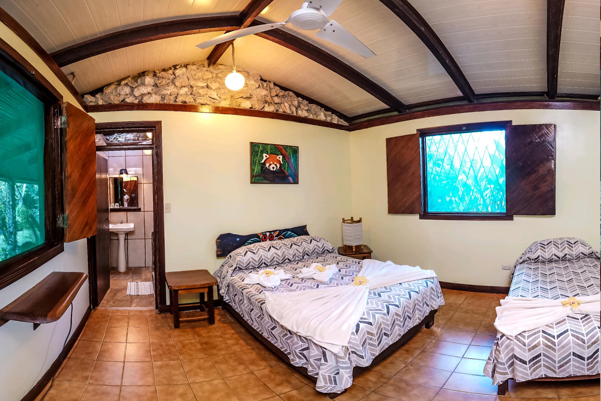 ATLANTIDA LODGE ZIMMER 1