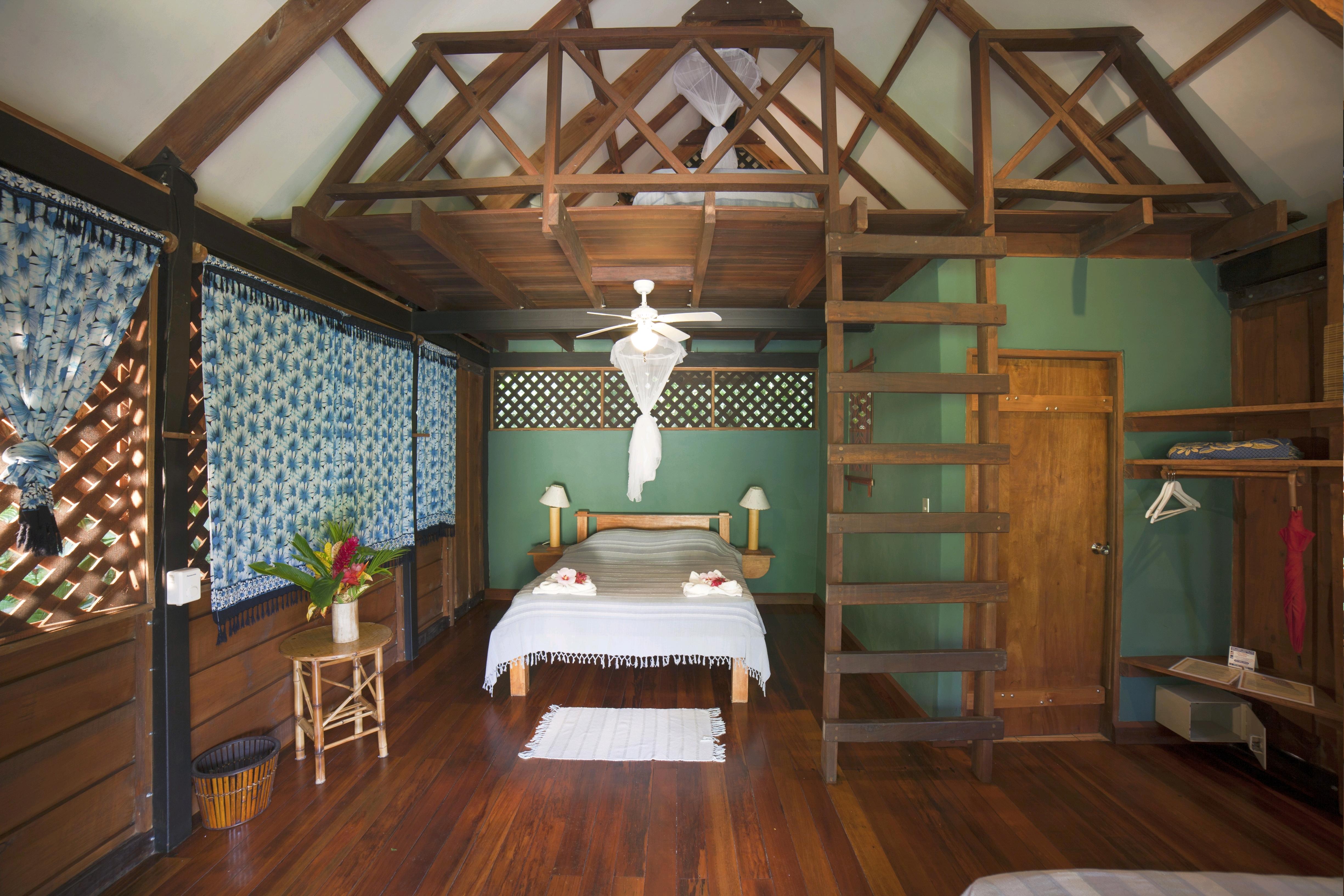 AZANIA BUNGALOW 2