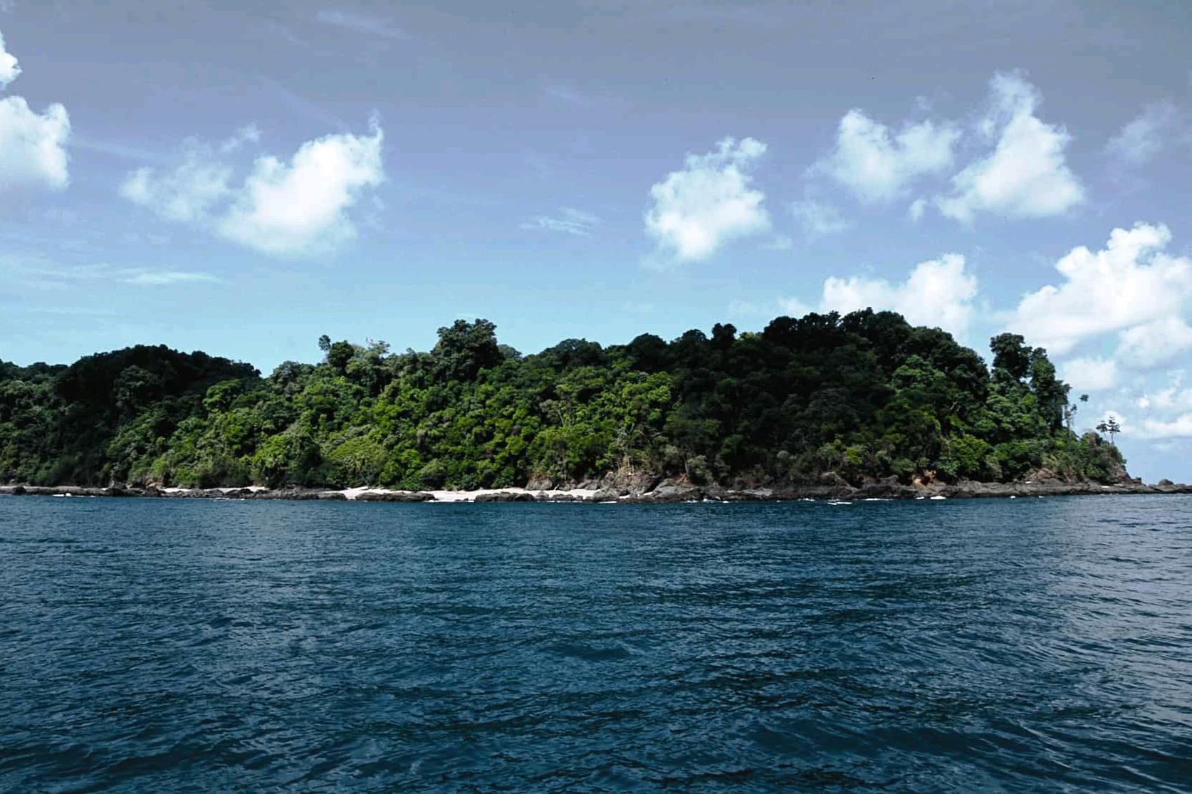 CASA CORCOVADO CAÑO