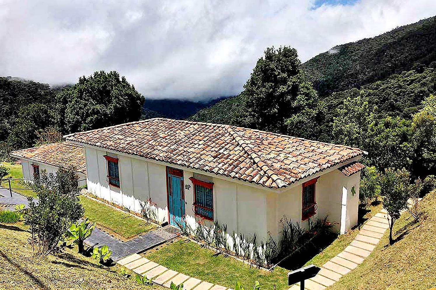 DANTICA LODGE AUSSEN
