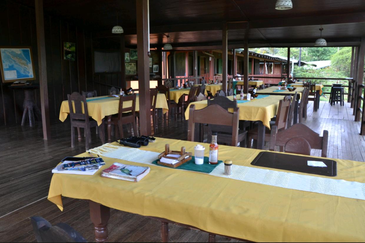laguna del lagarto restaurant