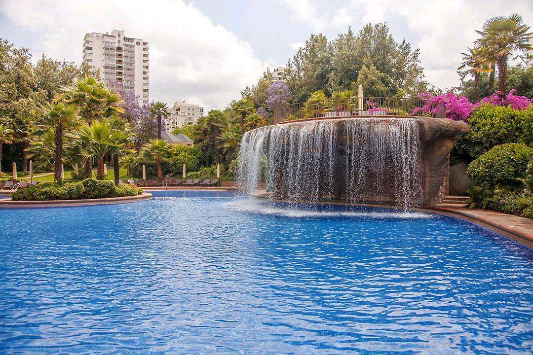 POOL MANDARIN ORIENT