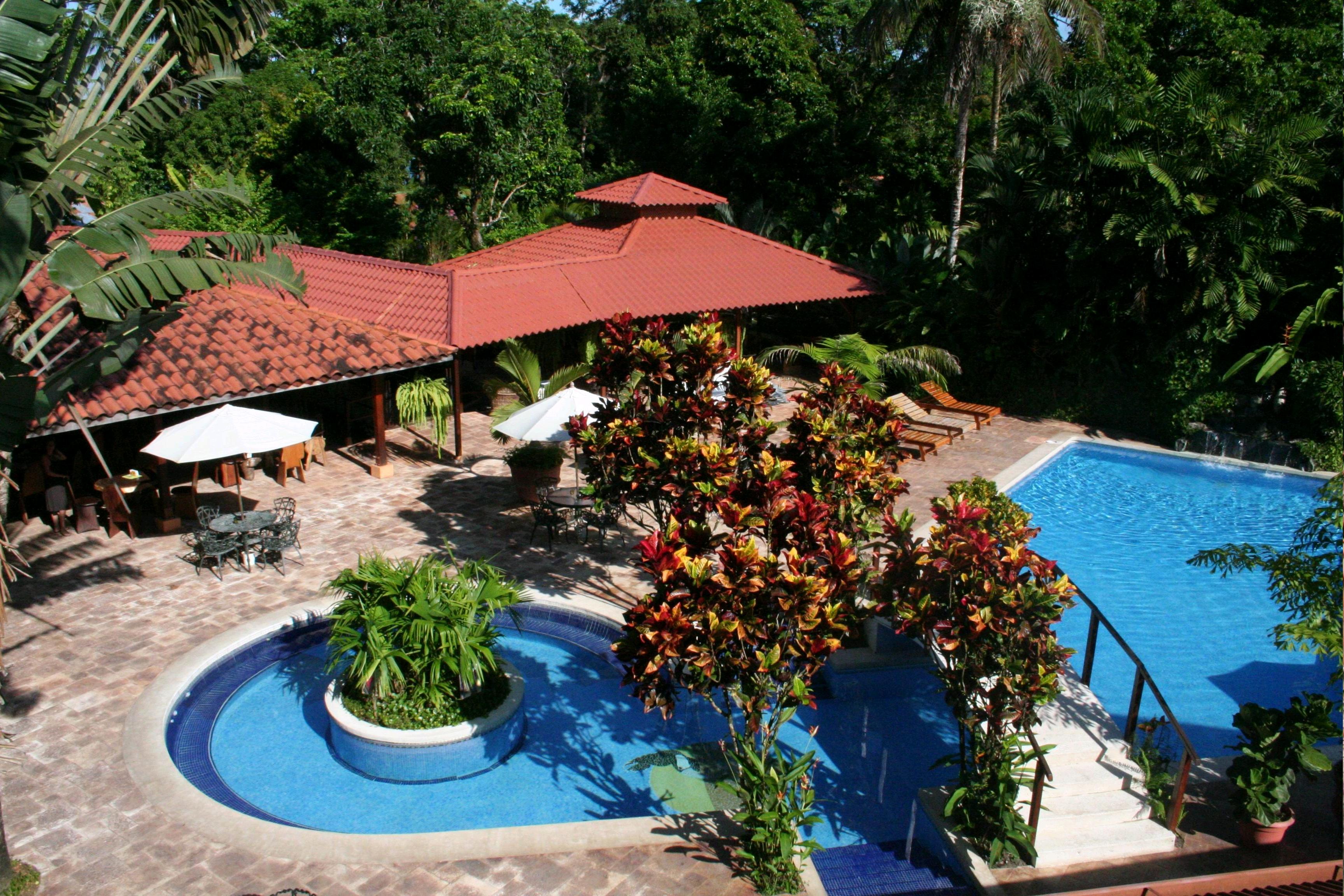 MAWAMBA LODGE POOL