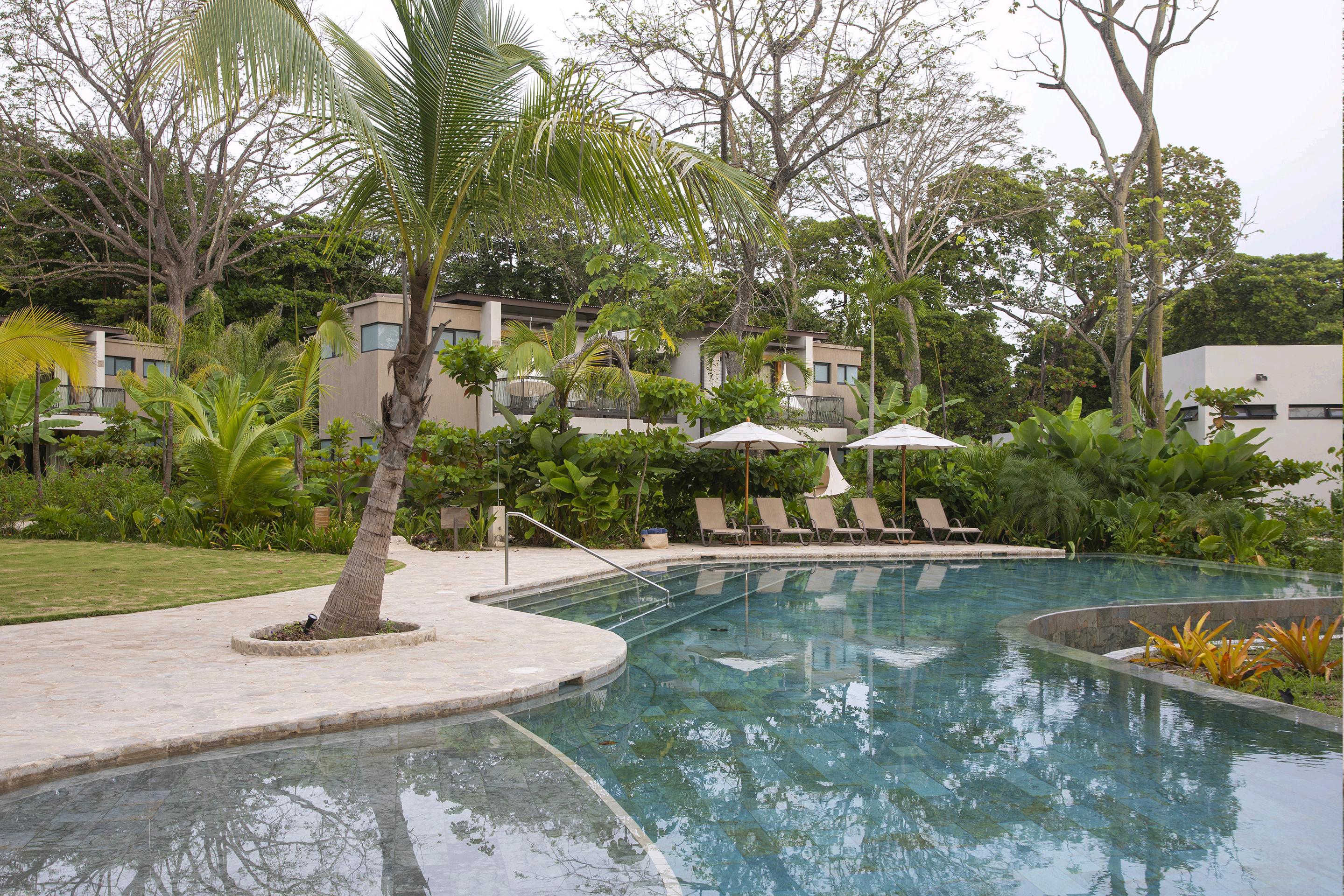 NANTIPA POOL