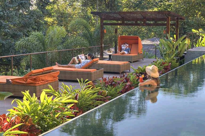 NAYARA SPRINGS POOL