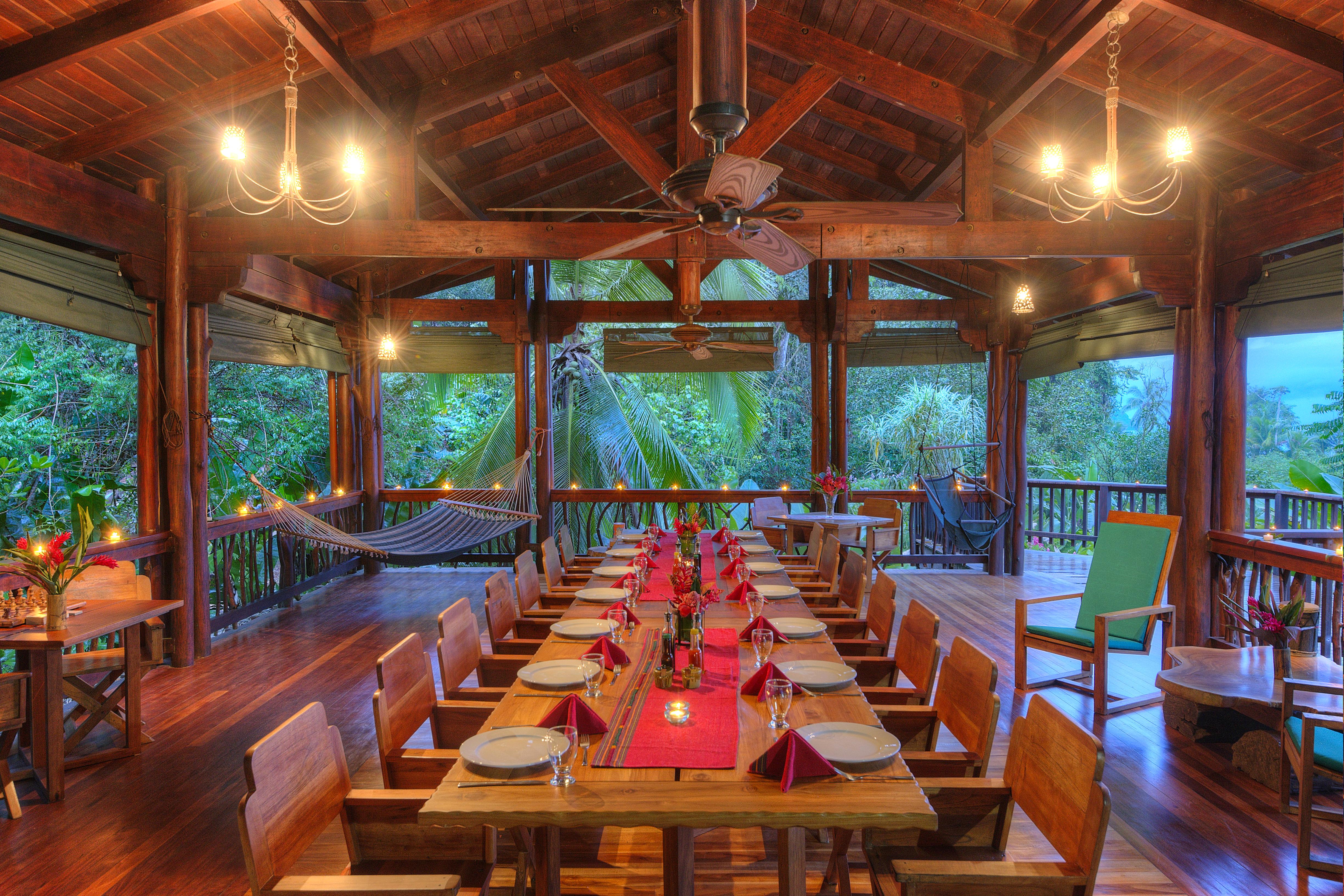 PLAYA NICUESA RESTO