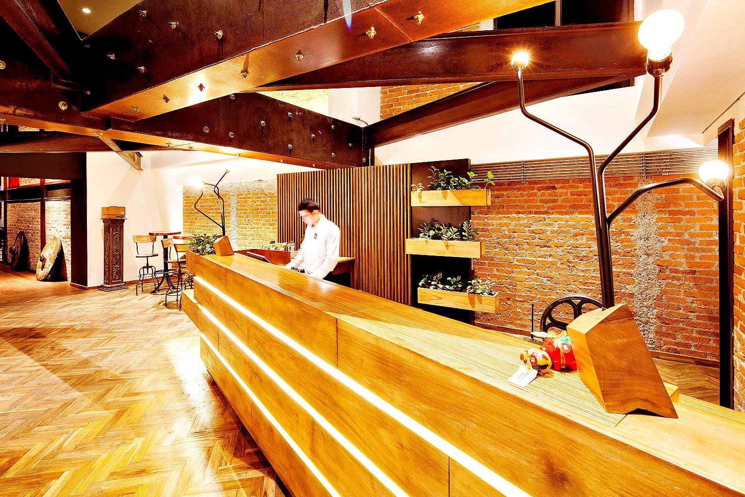 PRESIDENTE LOBBY