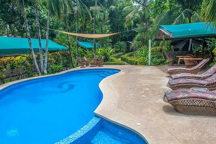 RAFIKI BEACH POOL