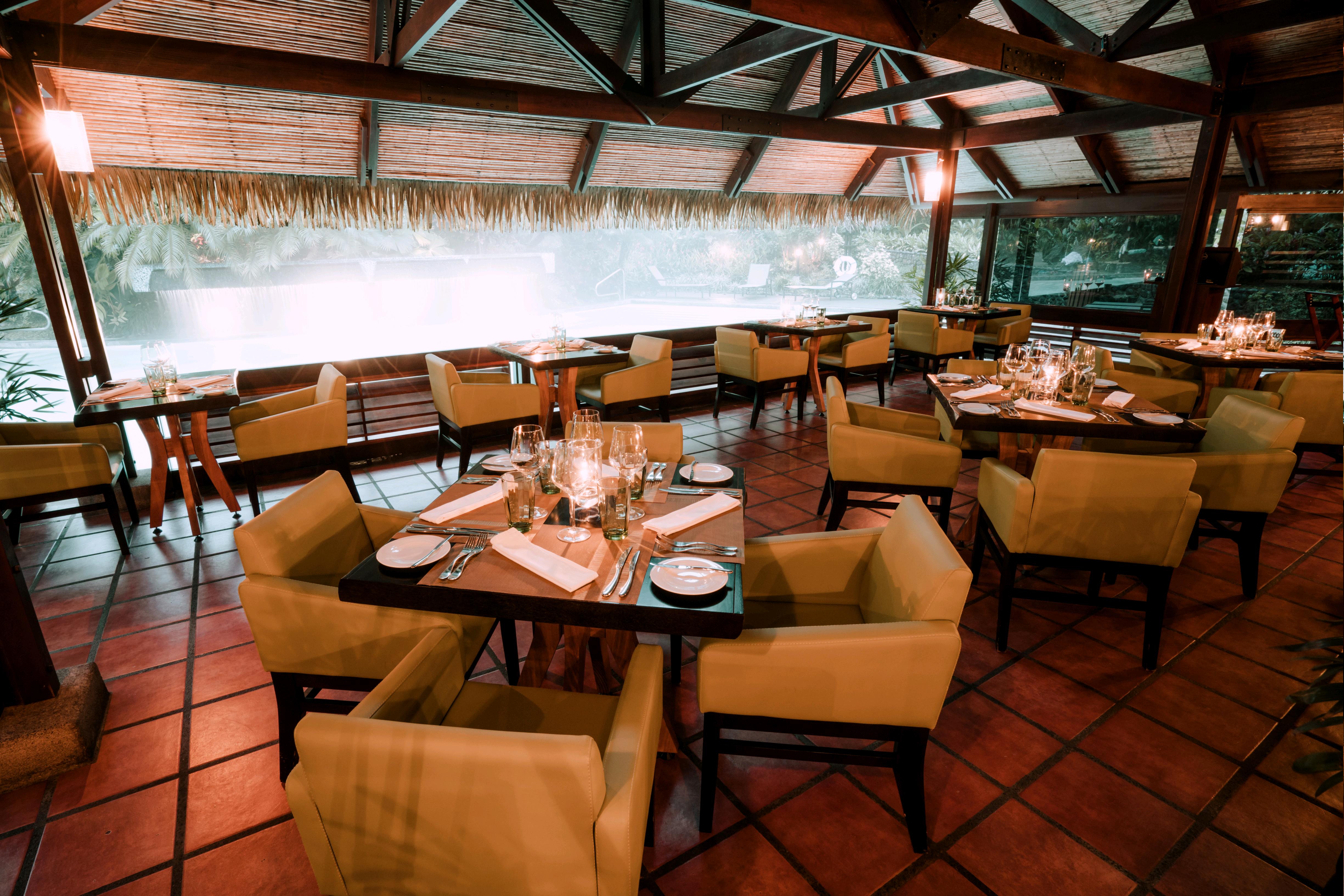 TABACON RESTAURANT 2