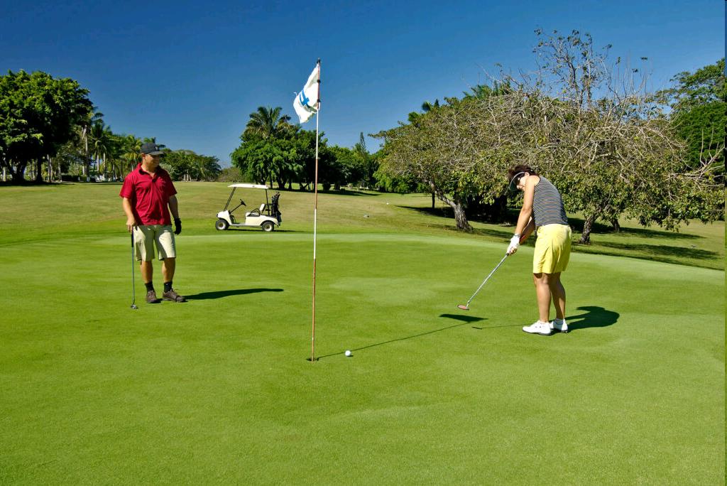 TANGO MAR GOLF