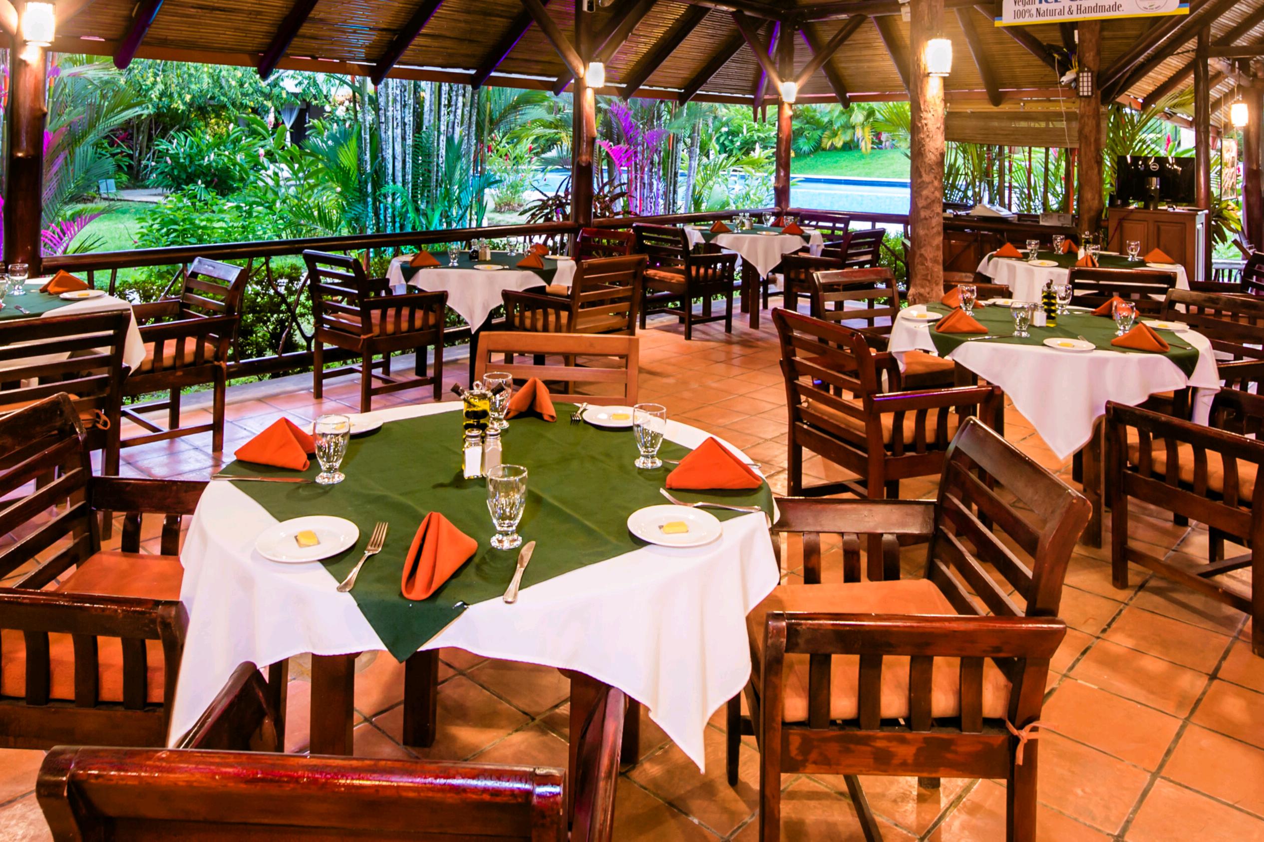 VILLAS RIO MAR RESTO