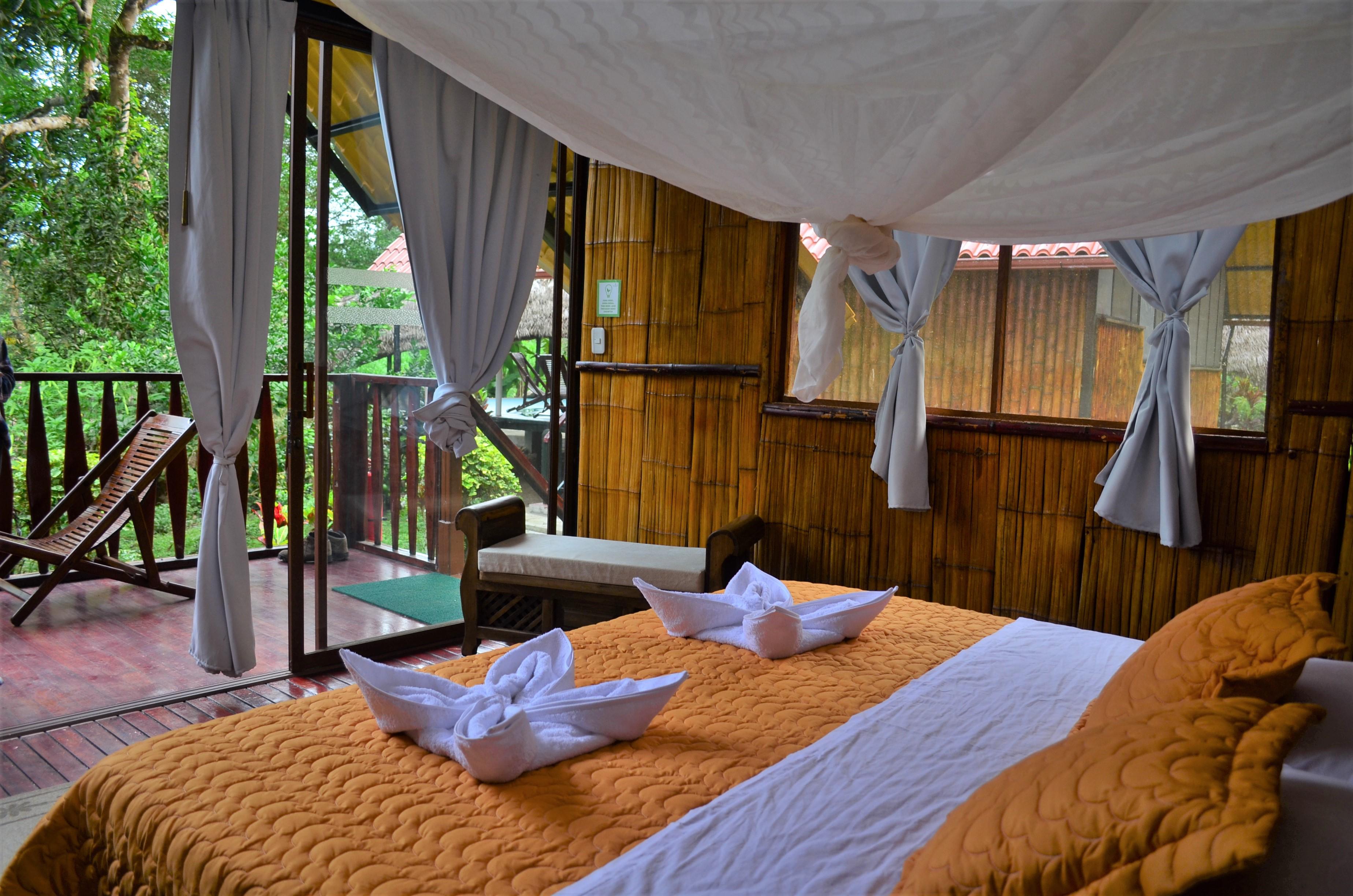 YACUMA LODGE ZIMMER